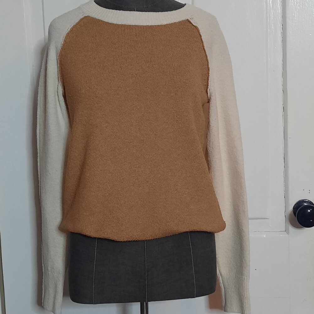 Sonoma Tan & Cream Color Block Raglan Pullover Everyday Sweater Recycled Poly XS